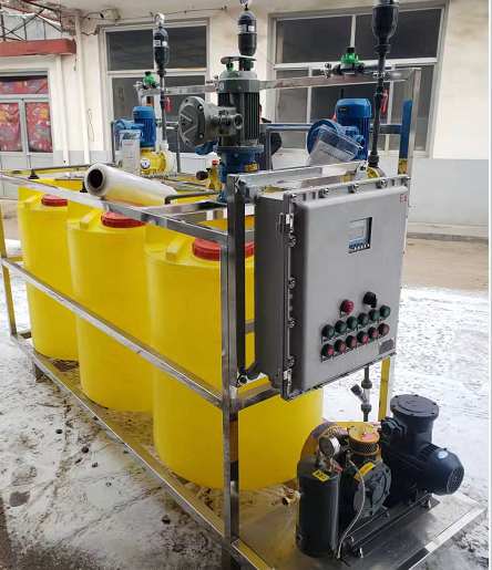 全自动加药装置设备用途，全自动智能加药装置价格，加药装置详细介绍